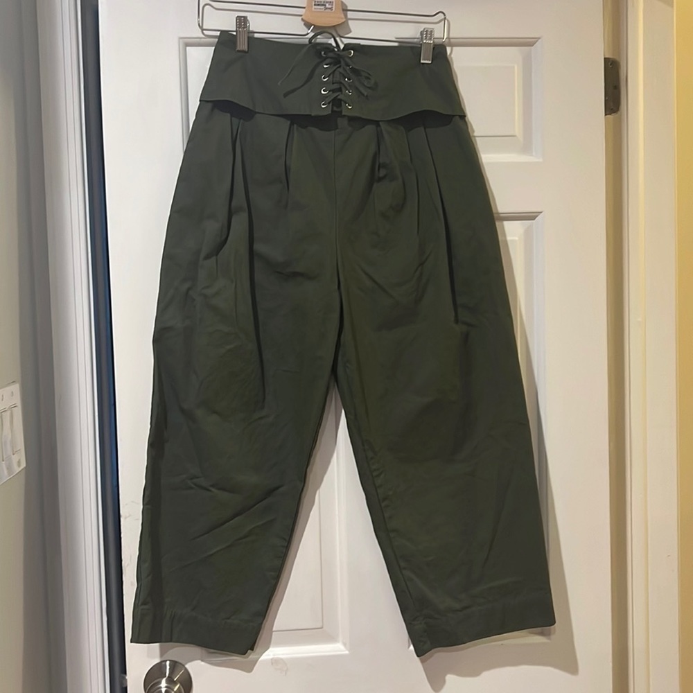 Cartonnier- Anthropologie - Cropped barrel leg corset waist pleated pants